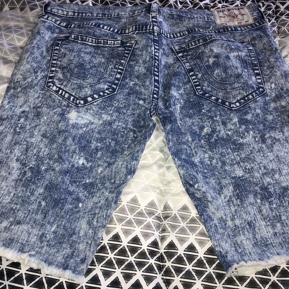 Men’s True Religion shorts